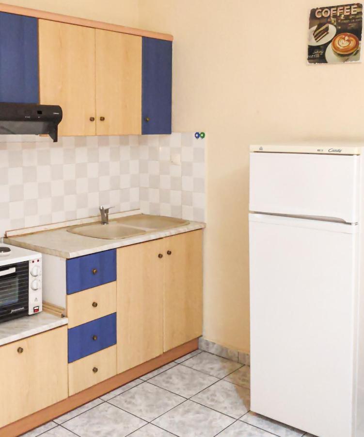 Jimmy'S Rooms Nea Potidea 外观 照片