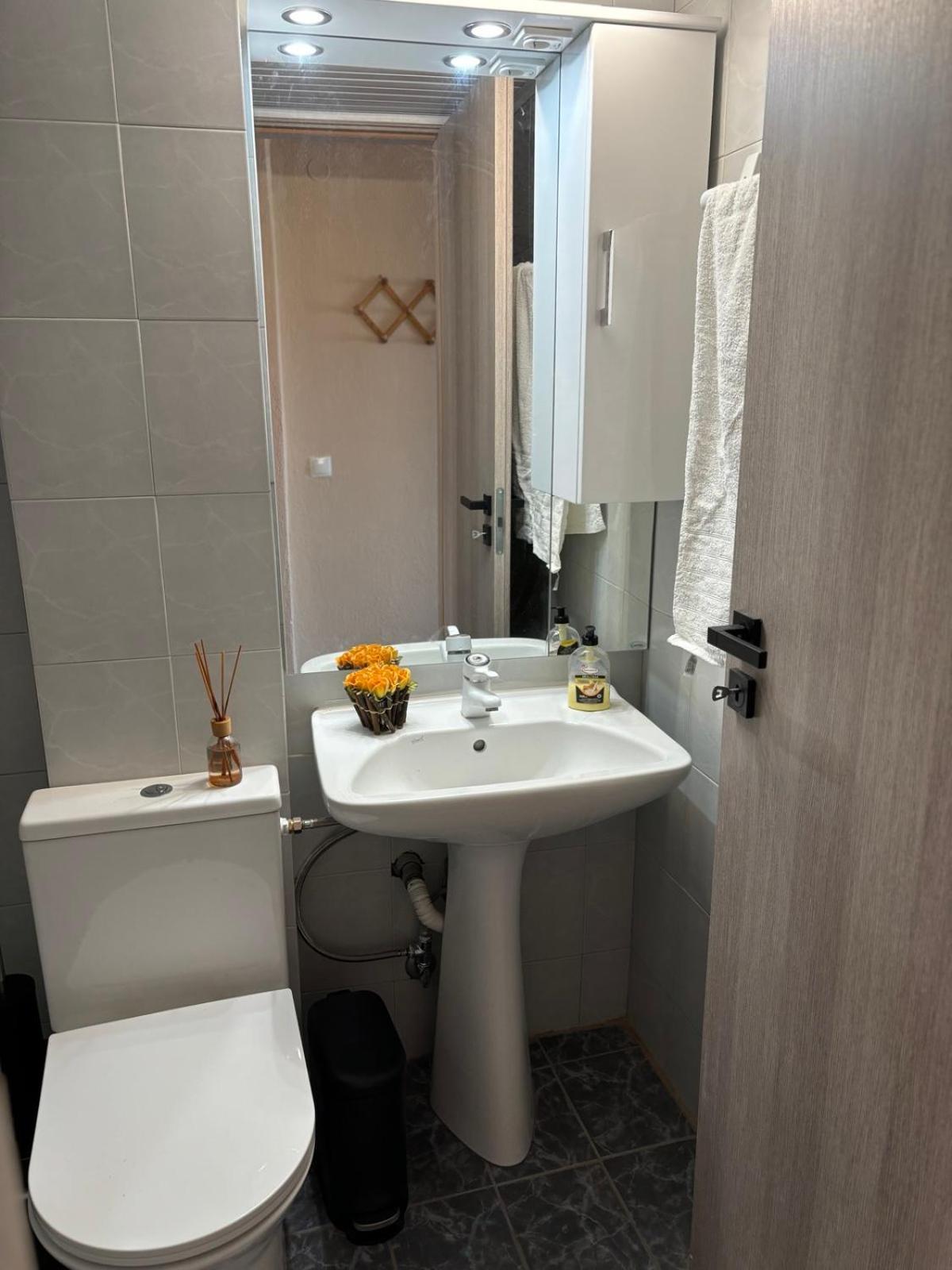 Jimmy'S Rooms Nea Potidea 外观 照片
